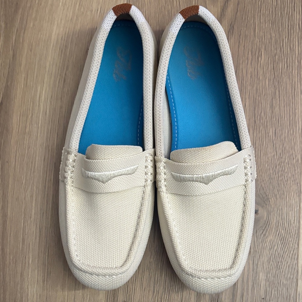 Stylish Cream Loafers for Women EU Size 40 US 8.5-9